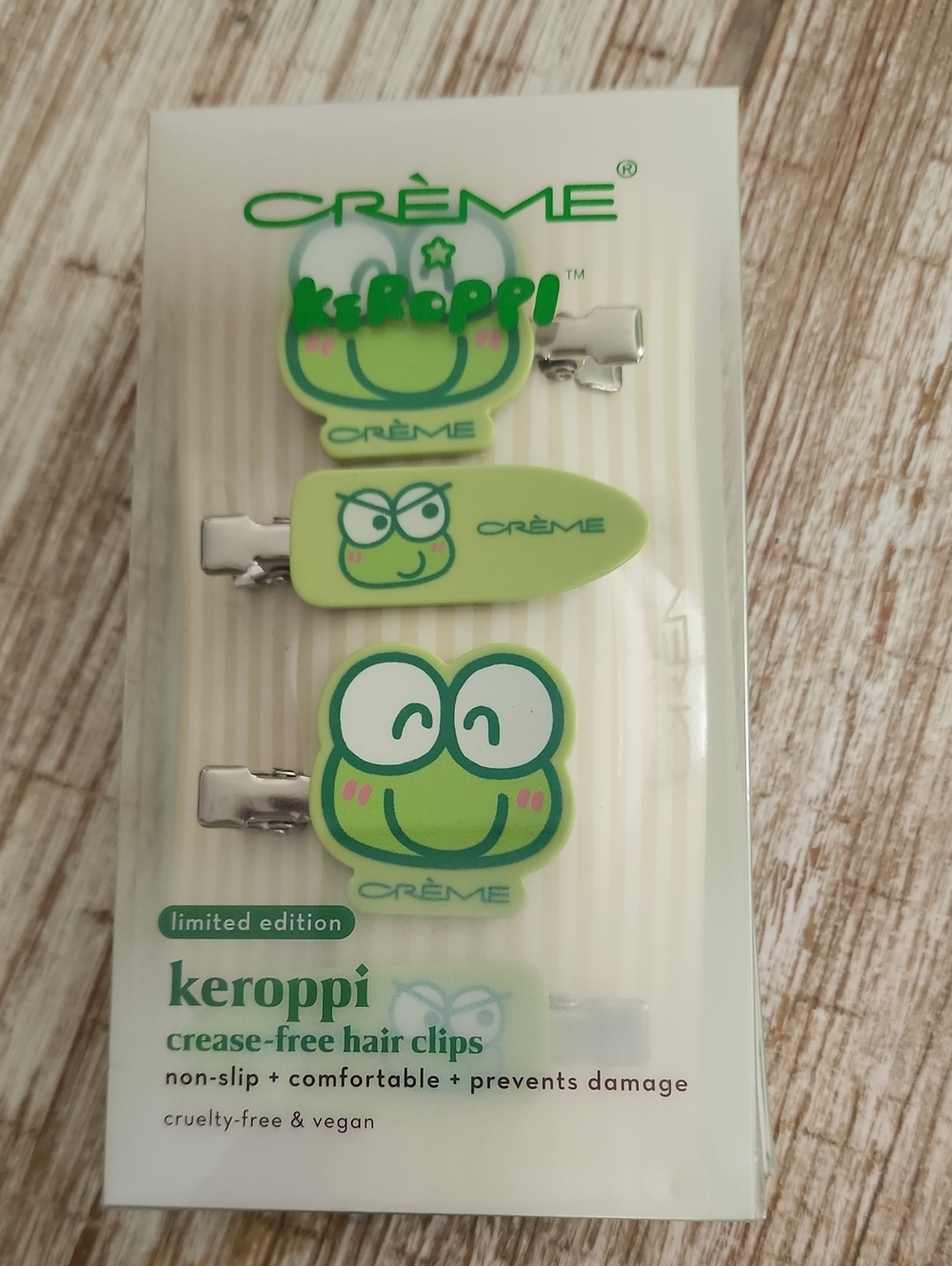 Crème x Keroppi Green Frog Hair Clips - Set of 4
